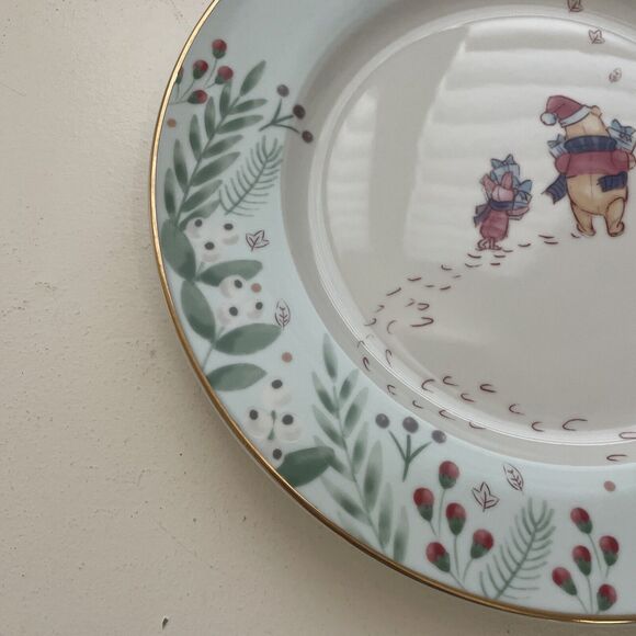 Disney Winnie the‎ Pooh & Piglet 10.5" Dinner Plate Christmas REPLACEMENT PIECE - Picture 4 of 8